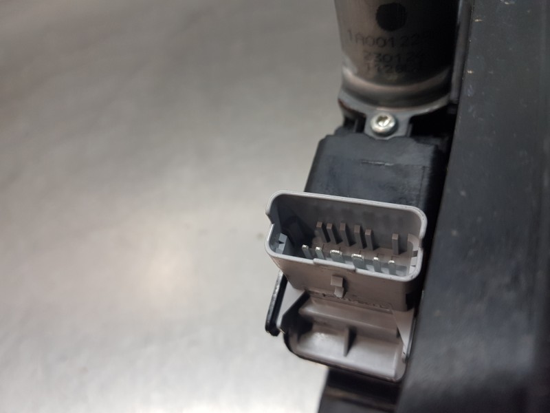 Recambio de elevalunas trasero derecho para opel mokka gs line referencia OEM IAM 9843773980  