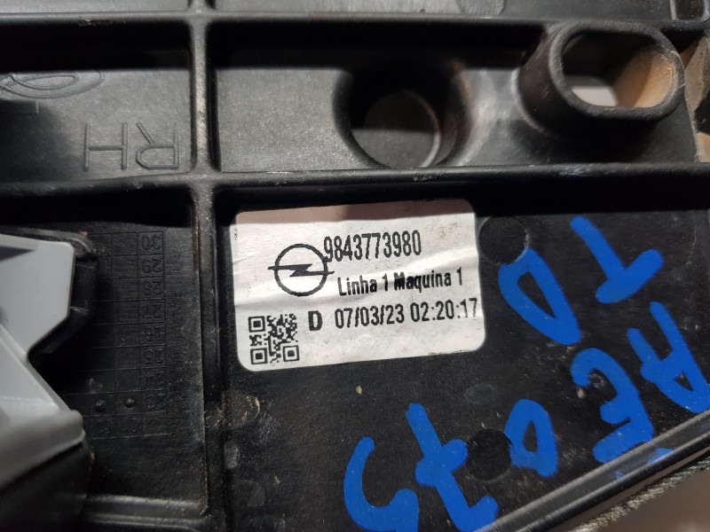 Recambio de elevalunas trasero derecho para opel mokka gs line referencia OEM IAM 9843773980  