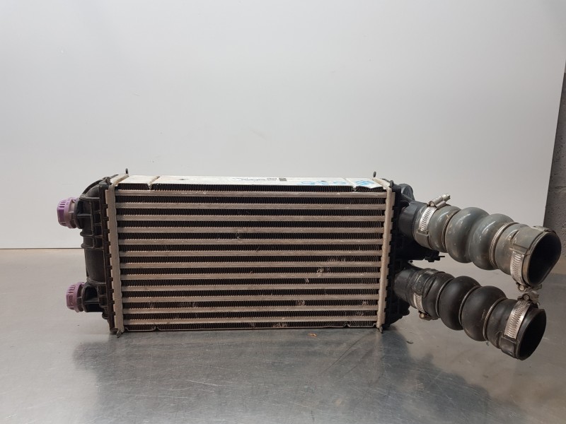 Recambio de intercooler para opel mokka gs line referencia OEM IAM 9824742280  