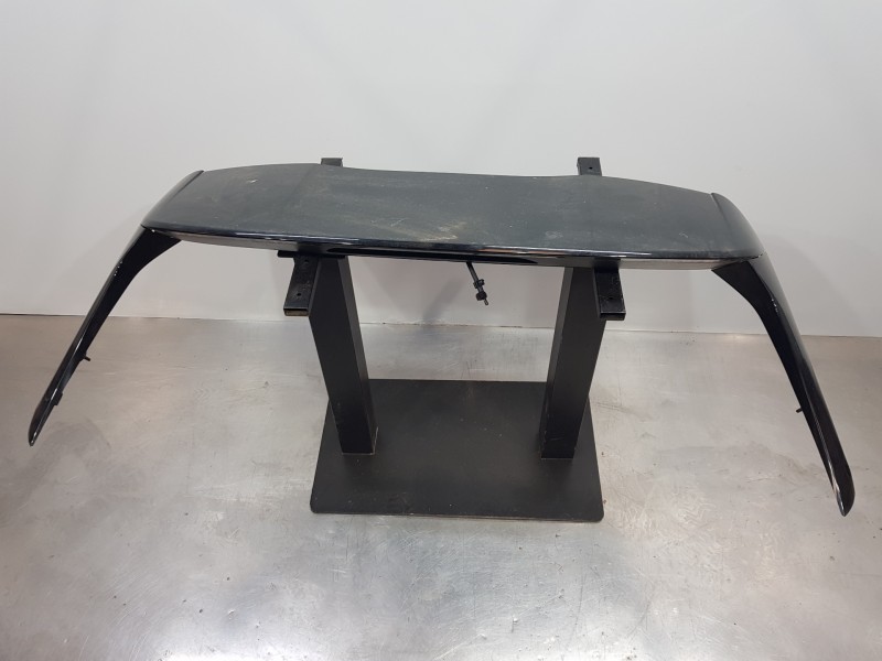 Recambio de aleron trasero para opel mokka gs line referencia OEM IAM 984104039V  