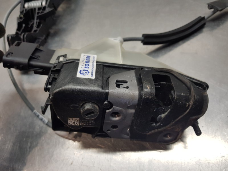 Recambio de cerradura puerta delantera derecha para opel mokka gs line referencia OEM IAM 9844442480 1A006441 