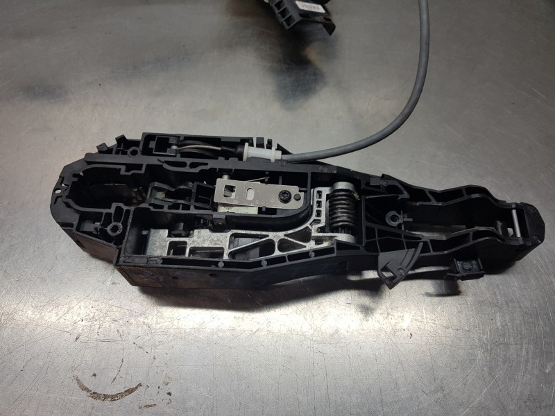 Recambio de cerradura puerta trasera izquierda para opel mokka gs line referencia OEM IAM 9844453580 1A006457 