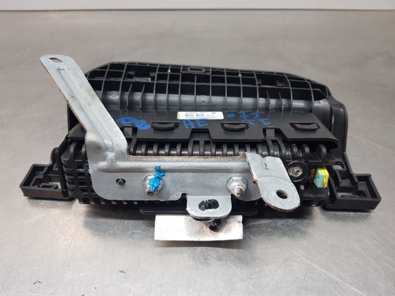 Recambio de airbag lateral trasero izquierdo para opel mokka gs line referencia OEM IAM 98362354ZD  