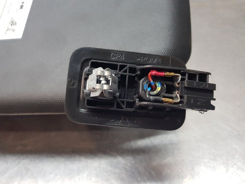 Recambio de parasol derecho para opel mokka gs line referencia OEM IAM 98265221ZD  