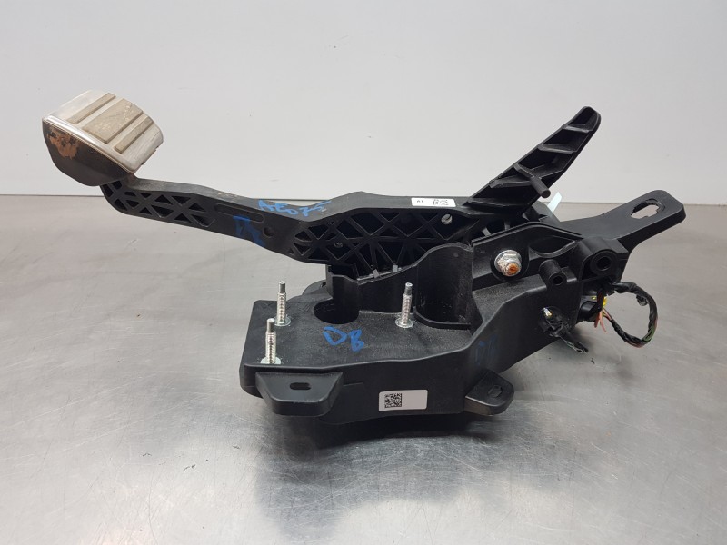 Recambio de pedal freno para opel mokka gs line referencia OEM IAM 9824305280  