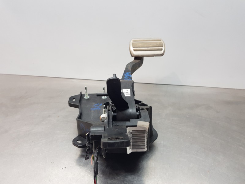 Recambio de pedal freno para opel mokka gs line referencia OEM IAM 9824305280  