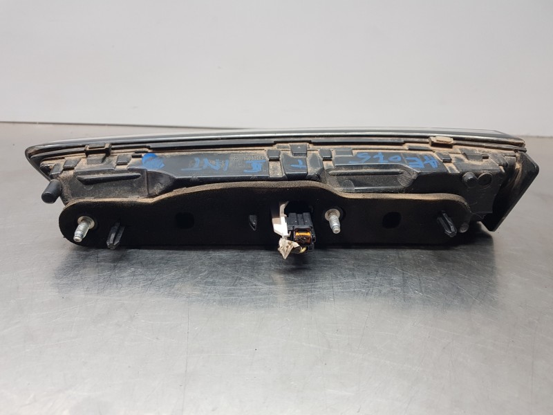 Recambio de piloto trasero izquierdo interior para opel mokka gs line referencia OEM IAM 9833944480  