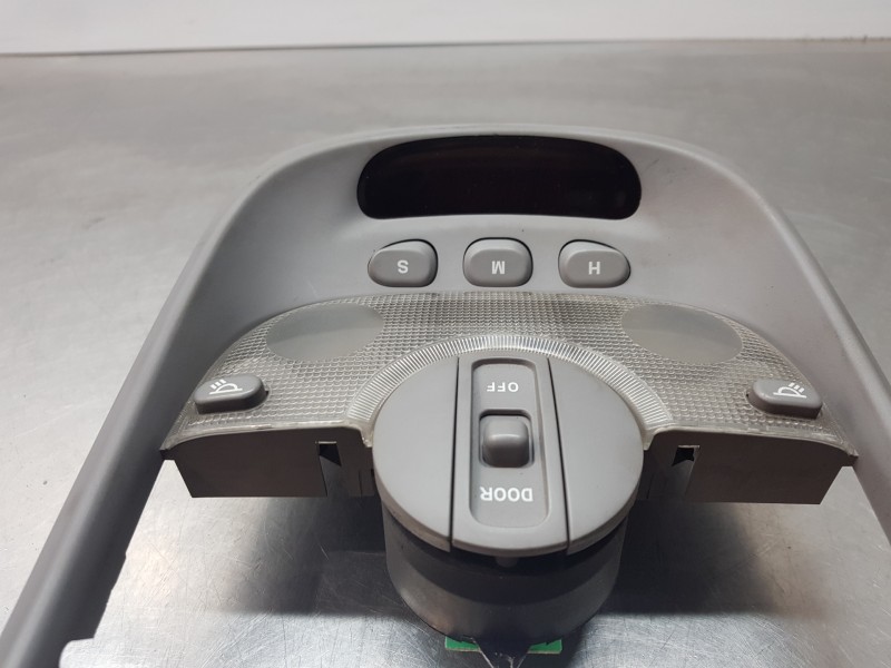 Recambio de luz interior para kia carnival ii ex referencia OEM IAM 0K53E5141064  