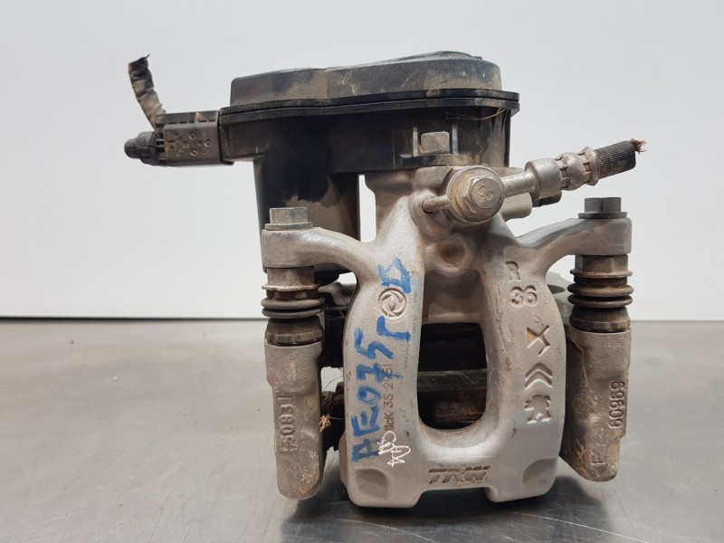 Recambio de pinza freno trasera derecha para opel mokka gs line referencia OEM IAM 9842295180  