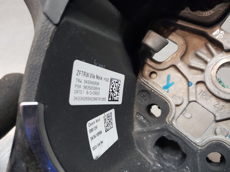 Recambio de volante para opel mokka gs line referencia OEM IAM 98356599YX 98356599Y 