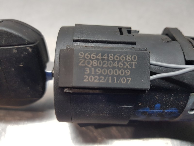 Recambio de antirrobo para opel mokka gs line referencia OEM IAM 9664486680  