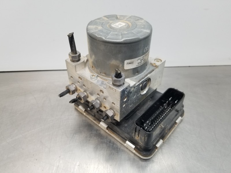 Recambio de abs para ford focus active referencia OEM IAM JX612B373LC 10022016744 