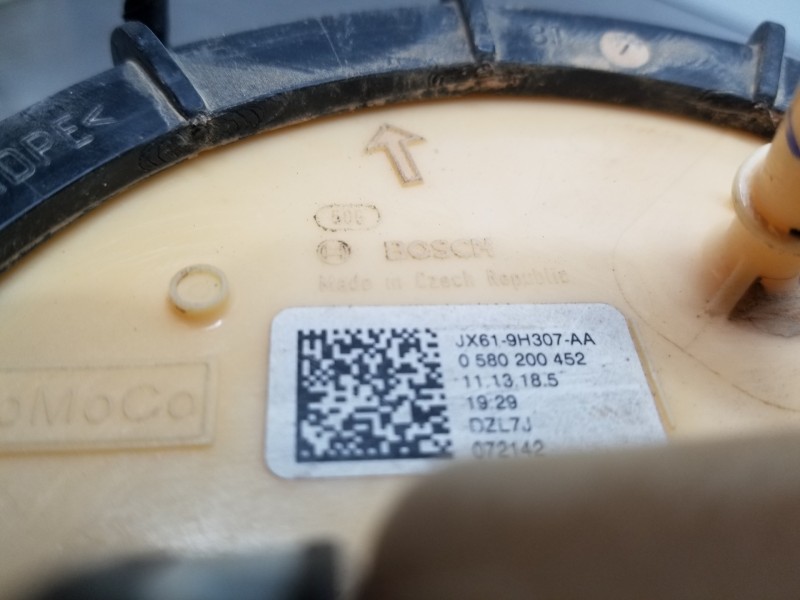 Recambio de aforador para ford focus active referencia OEM IAM 2524566 JX619H307AA JX619H307AB