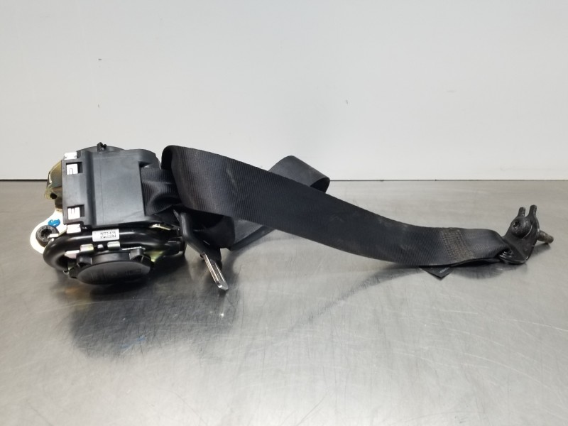 Recambio de cinturon seguridad trasero derecho para ford focus active referencia OEM IAM 2770017 JX7BA611B68AFW JX7BA611B68AJ3JA