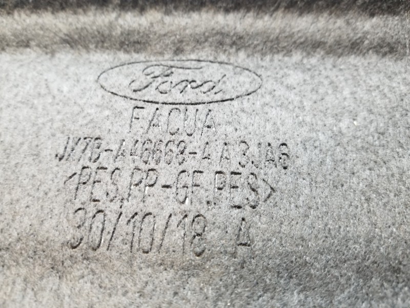 Recambio de bandeja trasera para ford focus active referencia OEM IAM 2204826 JX7BA46668AA3JA6 