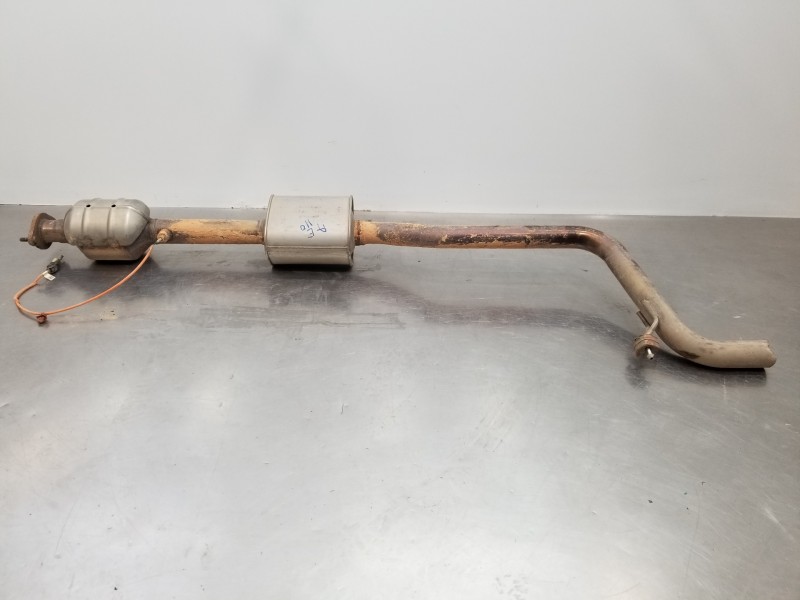 Recambio de catalizador para ford focus active referencia OEM IAM 2346505 2210593 JX615L230GC