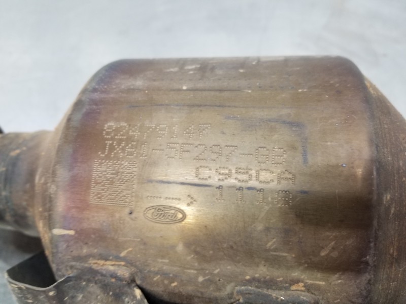 Recambio de catalizador para ford focus active referencia OEM IAM 2346505 2210593 JX615L230GC