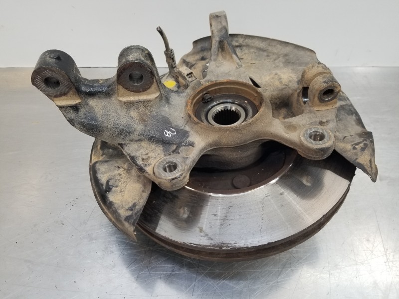 Recambio de mangueta delantera derecha para ford focus active referencia OEM IAM 2250269 JX6C3K170F1A JX6C1215C1C