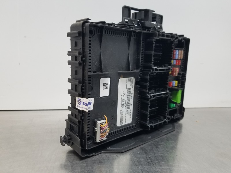 Recambio de caja reles / fusibles para ford focus active referencia OEM IAM JX6T15604BCG F005V02945 