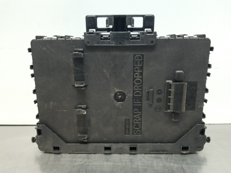 Recambio de caja reles / fusibles para ford focus active referencia OEM IAM JX6T15604BCG F005V02945 