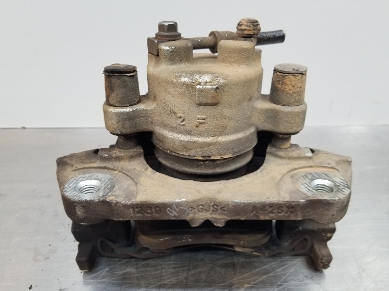 Recambio de pinza freno delantera derecha para ford focus active referencia OEM IAM 2500951 JX612B294AEC 