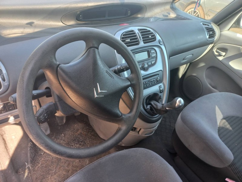 citroen xsara picasso del año 2004