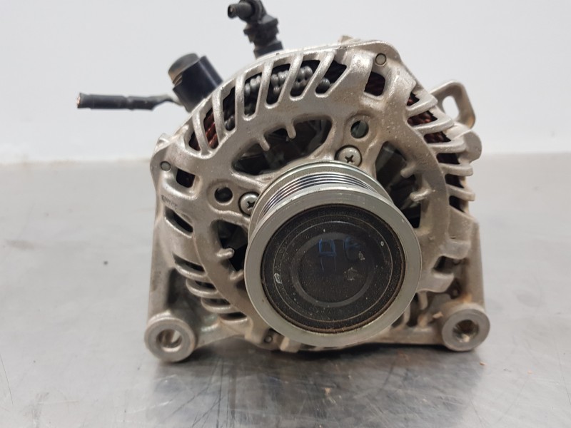 Recambio de alternador para peugeot partner standard 600kg referencia OEM IAM 9824742880  