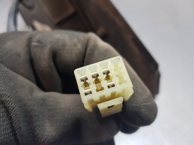 Recambio de retrovisor izquierdo para suzuki swift berlina (mz) gls referencia OEM IAM 8470262J20  