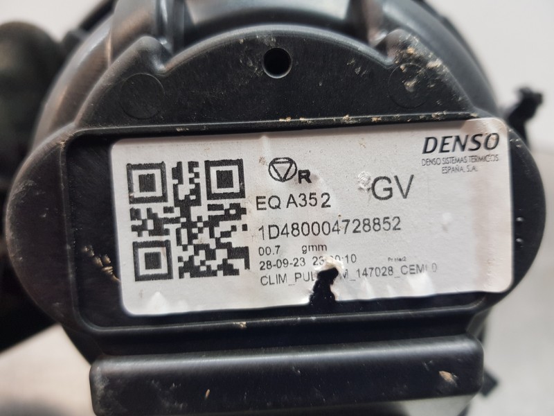 Recambio de motor calefaccion para peugeot partner standard 600kg referencia OEM IAM 9849717080  