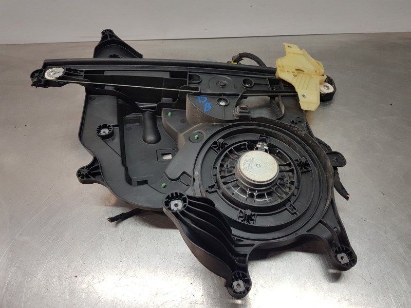 Recambio de elevalunas delantero izquierdo para peugeot partner standard 600kg referencia OEM IAM 9840175880 9837832780 