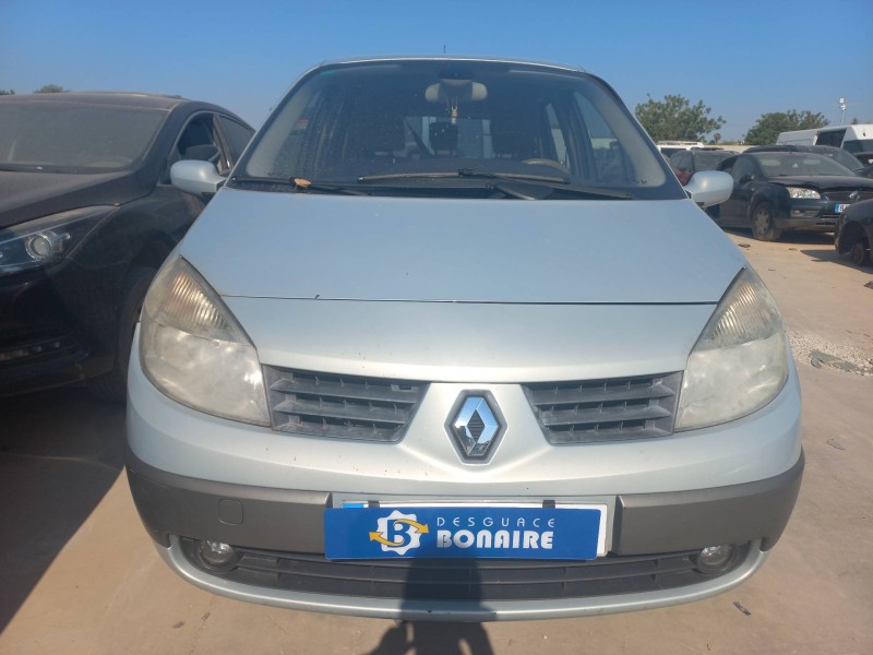 renault scenic ii del año 2003