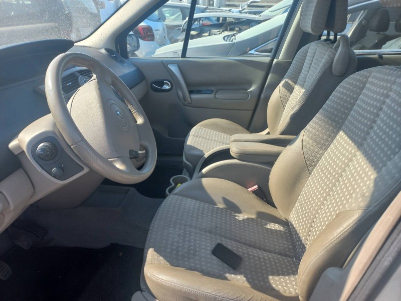 renault scenic ii del año 2003