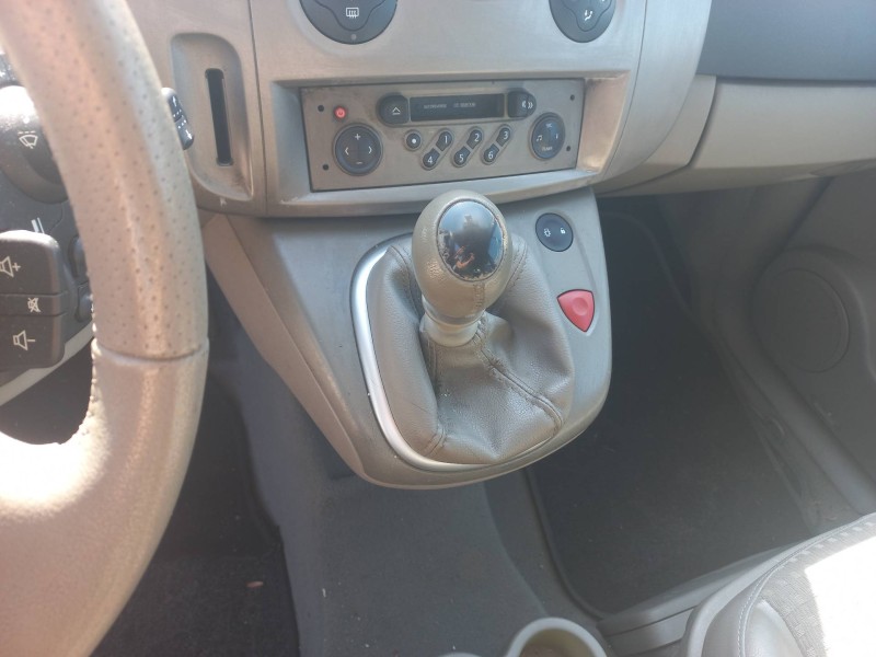 renault scenic ii del año 2003