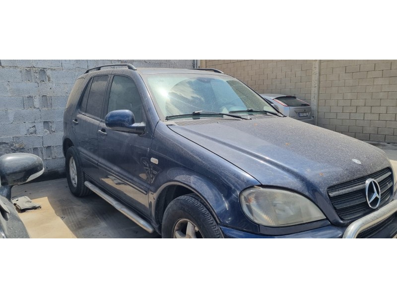 mercedes clase m (w163) del año 2001
