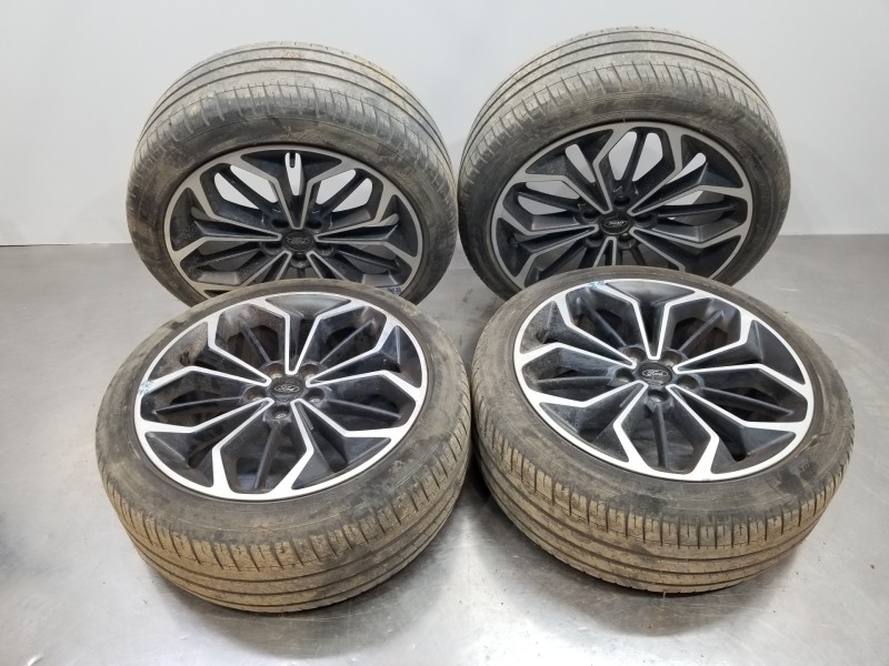 Recambio de juego llantas para ford focus active referencia OEM IAM JX7C1007H1A 2246334 