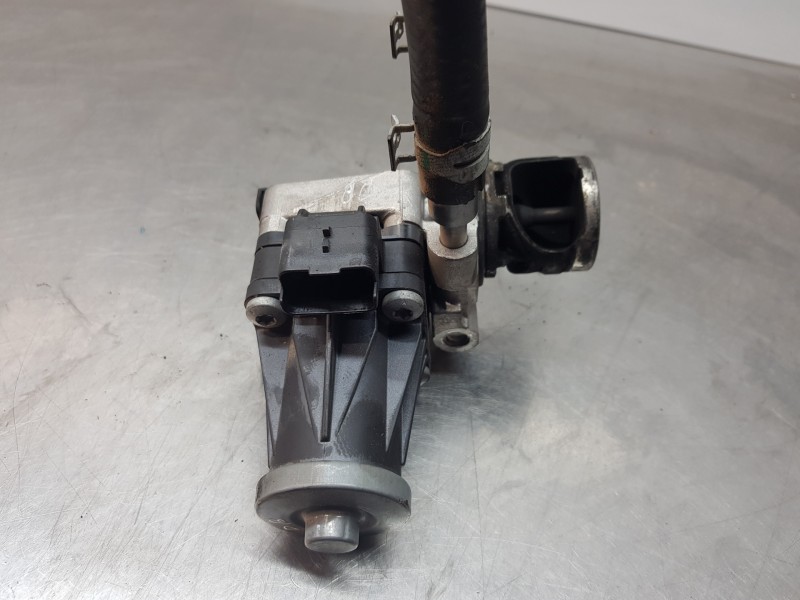 Recambio de valvula egr para peugeot partner standard 600kg referencia OEM IAM 9829870080 50563924 