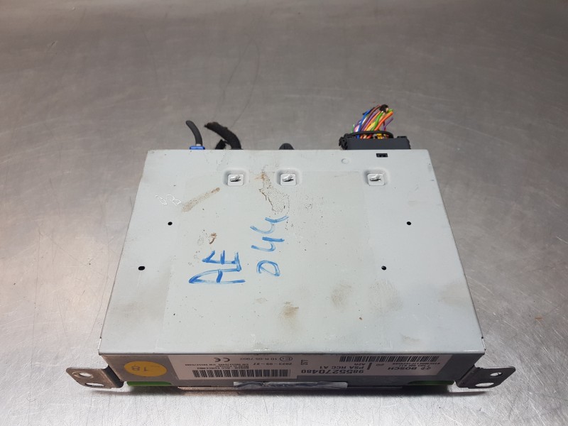 Recambio de sistema audio / radio cd para peugeot partner standard 600kg referencia OEM IAM 9855270480 7503900617 