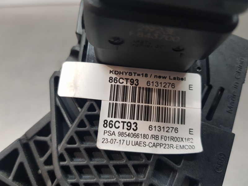 Recambio de pedal acelerador para peugeot partner standard 600kg referencia OEM IAM 9854066180  
