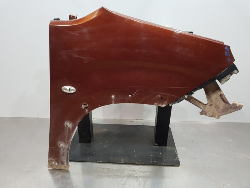 Recambio de aleta delantera derecha para peugeot rifter active pack referencia OEM IAM 9816483580  