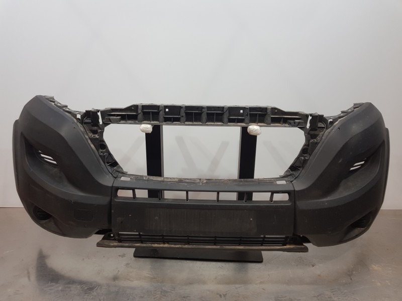 Recambio de paragolpes delantero para citroen jumper kasten l2h2 referencia OEM IAM 1637293680 1685545580 1685545080
