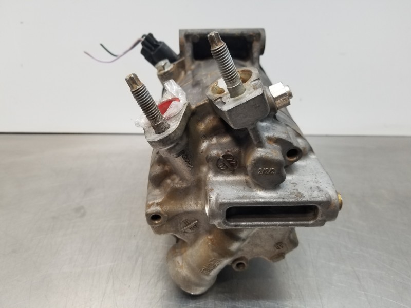 Recambio de compresor aire acondicionado para ford puma eco referencia OEM IAM JX6119D629HC  