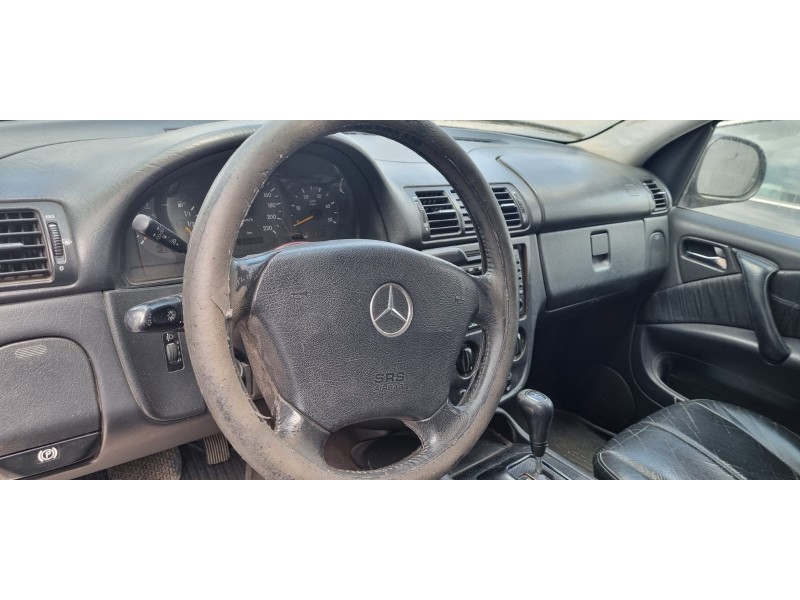mercedes clase m (w163) del año 2001