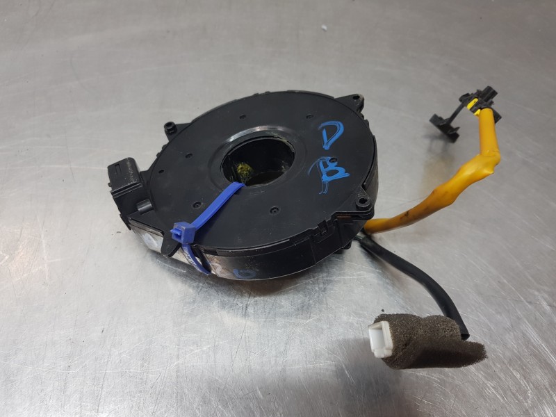 Recambio de anillo airbag para kia carnival ii ex referencia OEM IAM 0K53B66124  