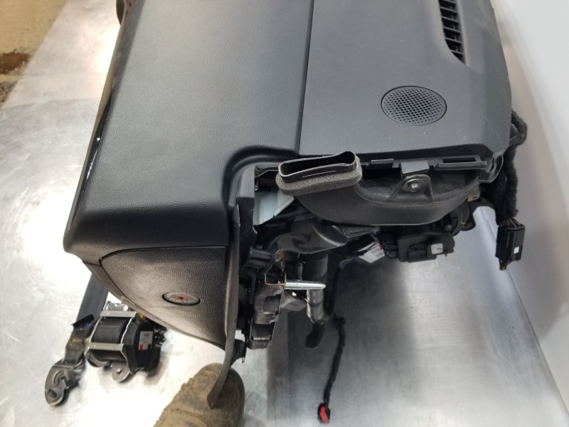 Recambio de kit airbag para ford focus active referencia OEM IAM 2500866 JX7BA04305CKD3ZHE JX7BA042B85AA3ZHE