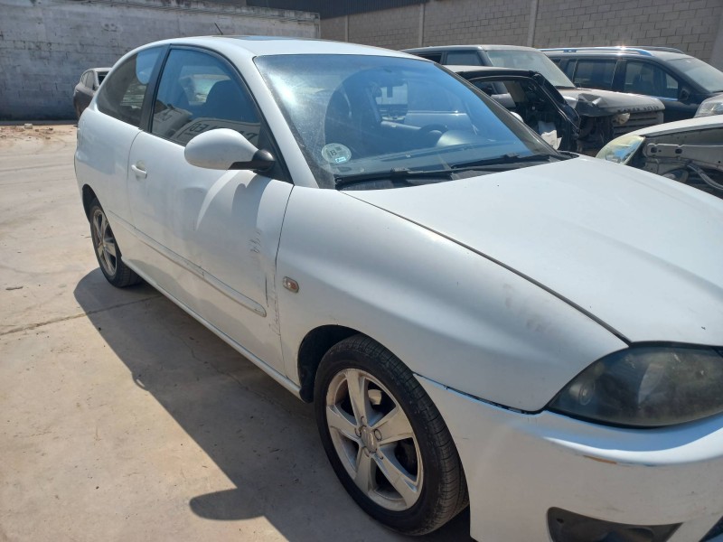 seat ibiza (6l1) del año 2007