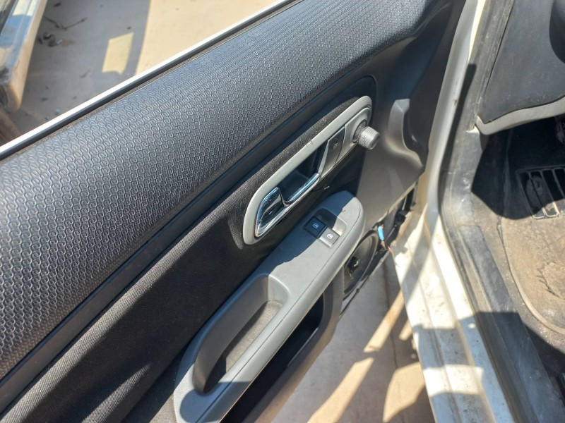 seat ibiza (6l1) del año 2007