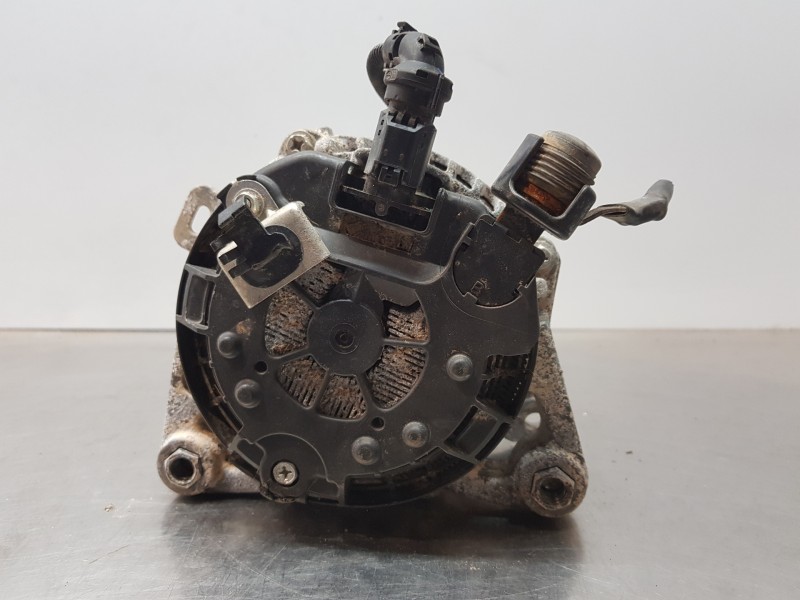 Recambio de alternador para peugeot rifter active pack referencia OEM IAM 9824742880  