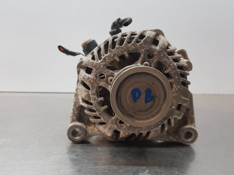 Recambio de alternador para peugeot rifter active pack referencia OEM IAM 9824742880  