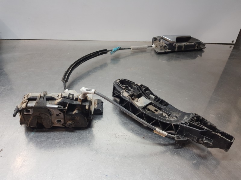 Recambio de cerradura puerta delantera derecha para peugeot rifter active pack referencia OEM IAM 9816343380 16943581 