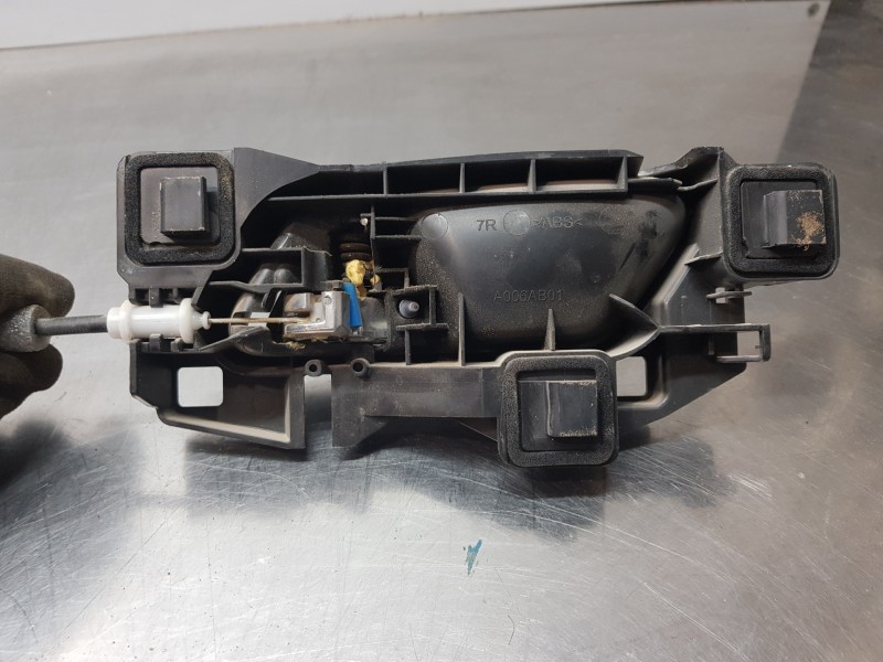 Recambio de cerradura puerta delantera derecha para peugeot rifter active pack referencia OEM IAM 9816343380 16943581 